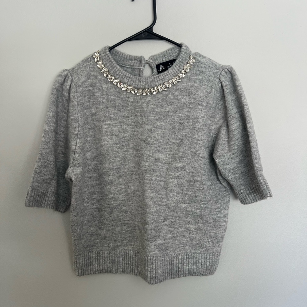 Marled Gray Jewel Neck Sweater Embellished Crystal Neckline Short Sleeve Size L